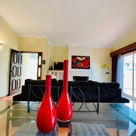 Villa & Pool House @ Mindelo